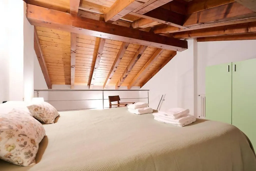 Apartament Johnny Suites Bergamo Alta