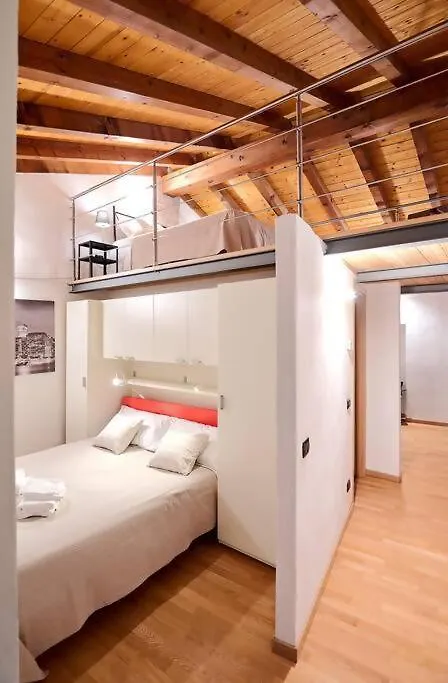 Johnny Suites Bergamo Alta
